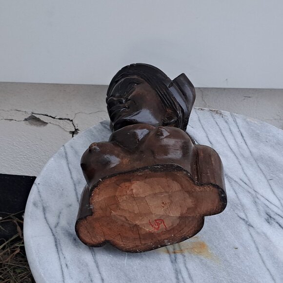 Filipina Statue -Igorot Peoples - Picture 7 of 11